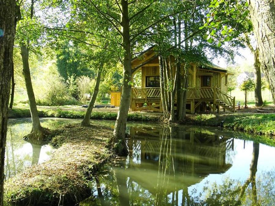 Hébergement 2 personnes - Cabane de L'orpailleur (poêle bois, baignoire, douche) 0
