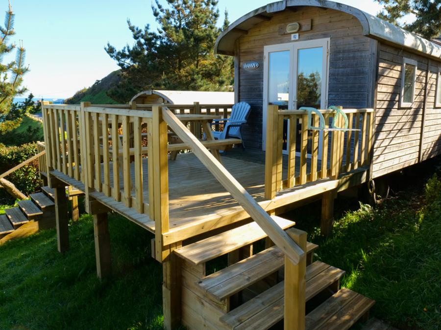 Tiny house 4 personnes - Roulotte - 20 m² - 2 chambres vue mer 0