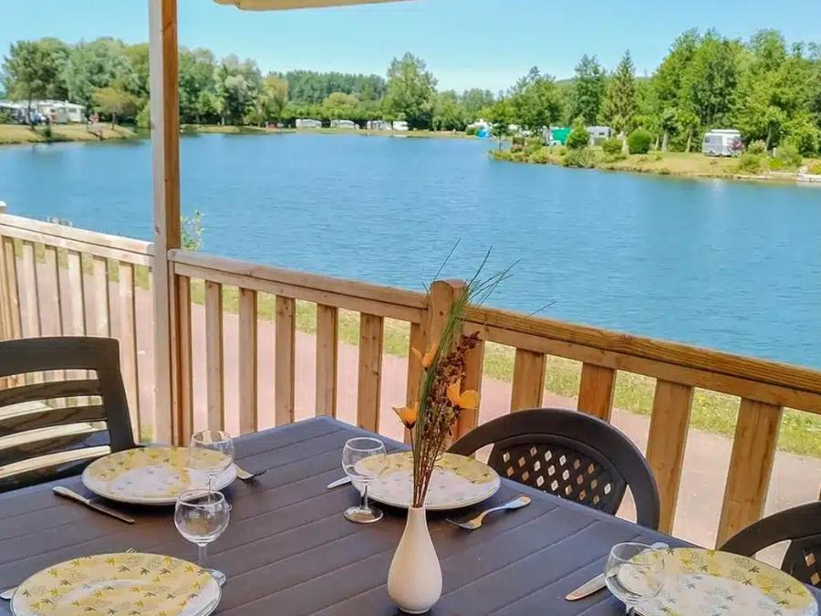 Mobilhome 6 personnes - Confort Bord d'Etang TV - 3 chambres + terrasse 0