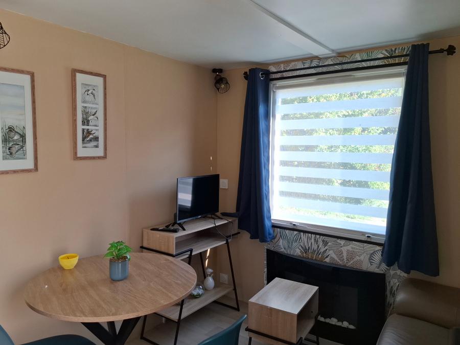 Mobilhome 2 personnes - LE ROSEAU Parcelle 13- 1 chambre 2