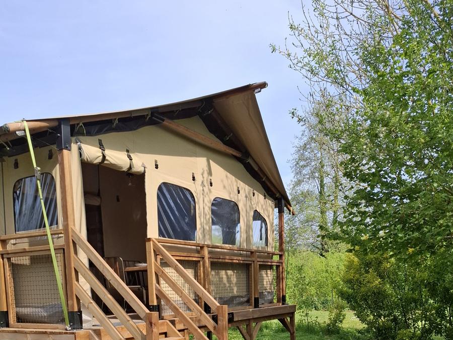 Tente en toile et en bois 5 personnes - LODGE LE CAREX Parcelle 16- 2 chambres 5 couchages 0