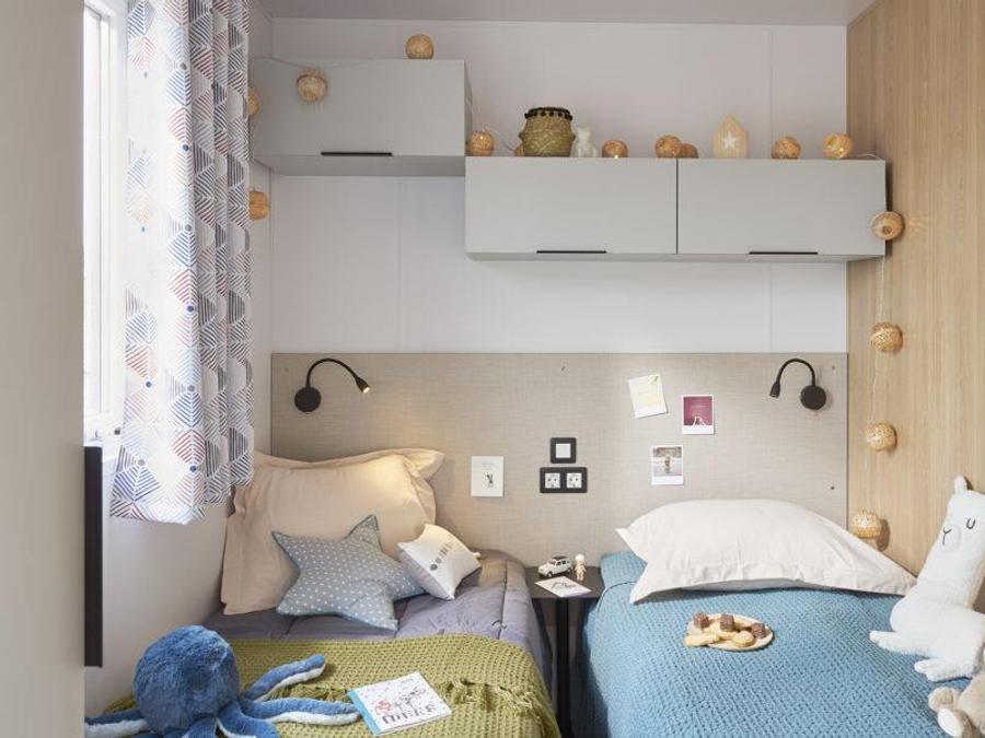 Mobilhome 4 personnes - 30m² Confort (2 chambres) avec Terrasse semi couverte 15m² 4