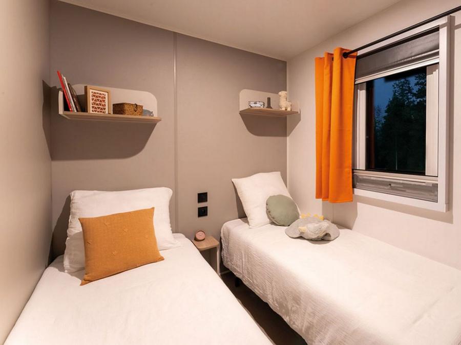 Mobilhome 4 personnes - confort plus 4 personnes 0