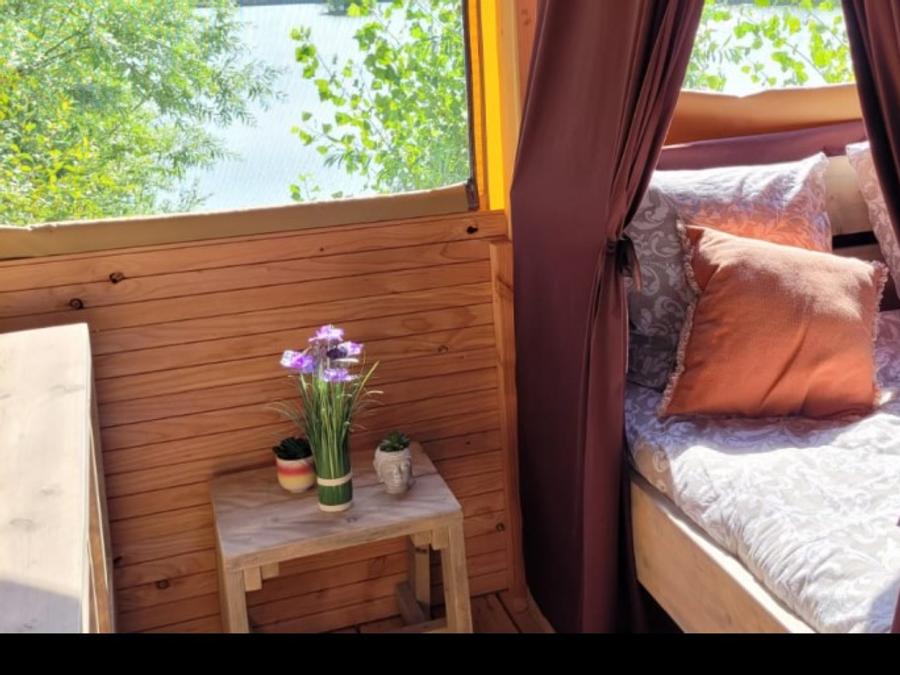 Hébergement 2 personnes - Tente Nature sur pilotis Standard 7.2 m² - sans sanitaire 1