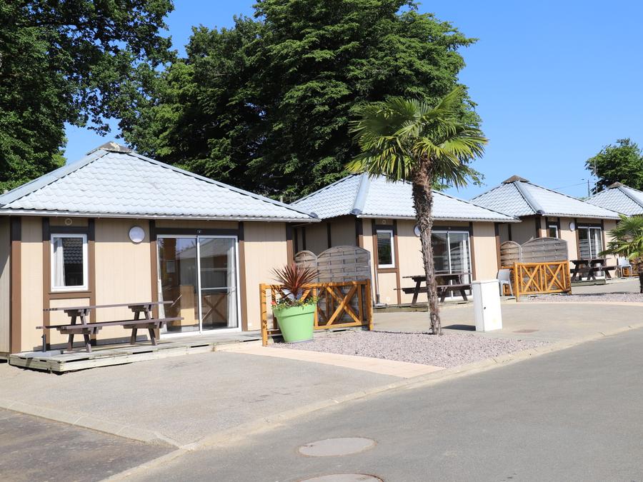Chalet 4 personnes - Standard 35m² - 2 chambres + terrasse non-couverte 1