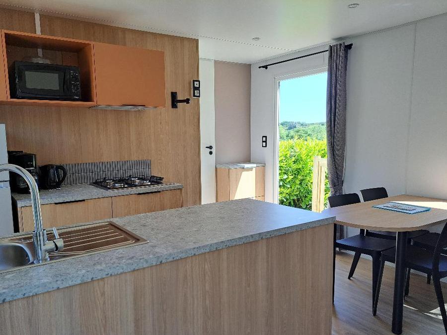 Mobilhome 4 personnes - CONFORT VUE MER 2 chambres/ Terrasse 8