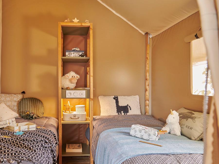 Tente en toile et en bois 5 personnes - Lodge confort 3