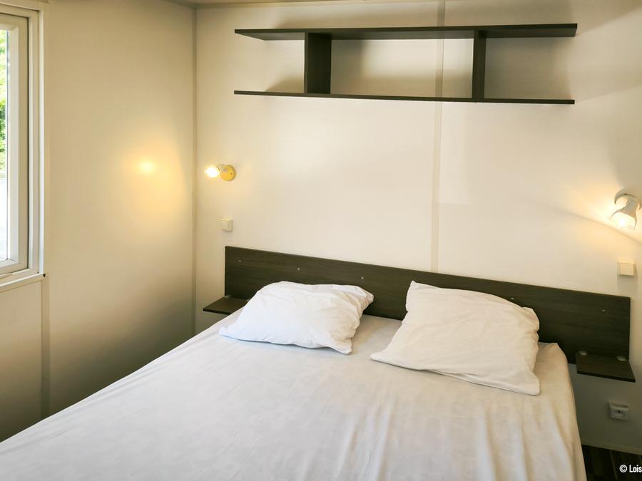 Mobilhome 4 personnes - Confort 32m² - 2 chambres + terrasse + TV + Clim 3