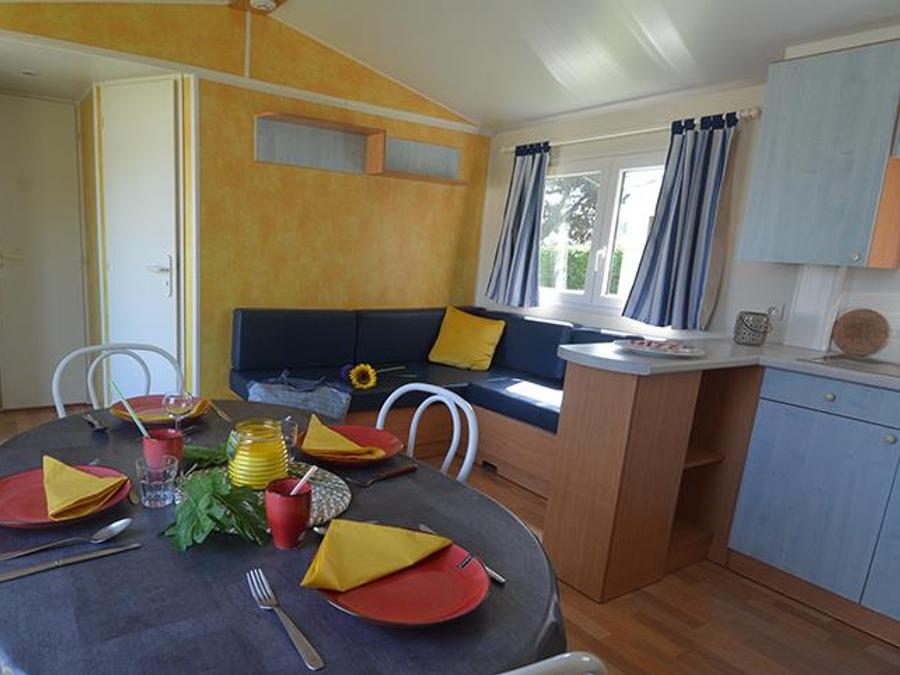 Mobilhome 4 personnes - FLORES 31m² - 2 chambres + terrasse 1