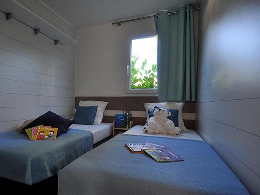 Mobilhome 4 personnes - MALDIVES 34 m² - 2 chambres - Terrasse couverte 2