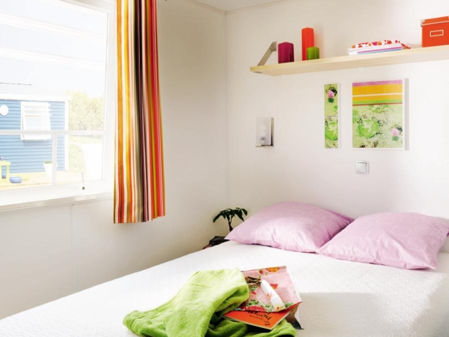 Mobilhome 6 personnes - Confort 32m² (3 chambres) + Terrasse + TV + lave-vaisselle 4