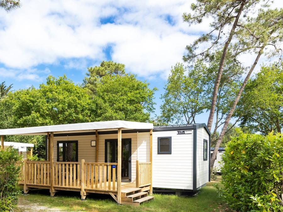 Mobilhome 4 personnes - Premium 40m² (2 chambres) - 2 salles de bain + Terrasse + TV 0