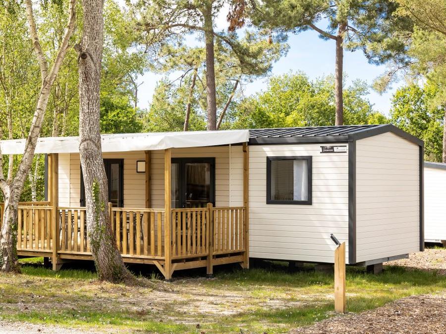 Mobilhome 6 personnes - Premium 40m² (3 chambres) - 2 salles de bain + Terrasse + TV + lave-vaisselle 1