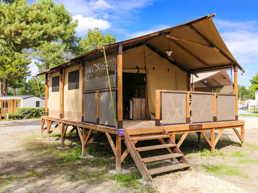 Tente en toile et en bois 5 personnes - Confort 34m² (2 chambres) - avec sanitaires 0