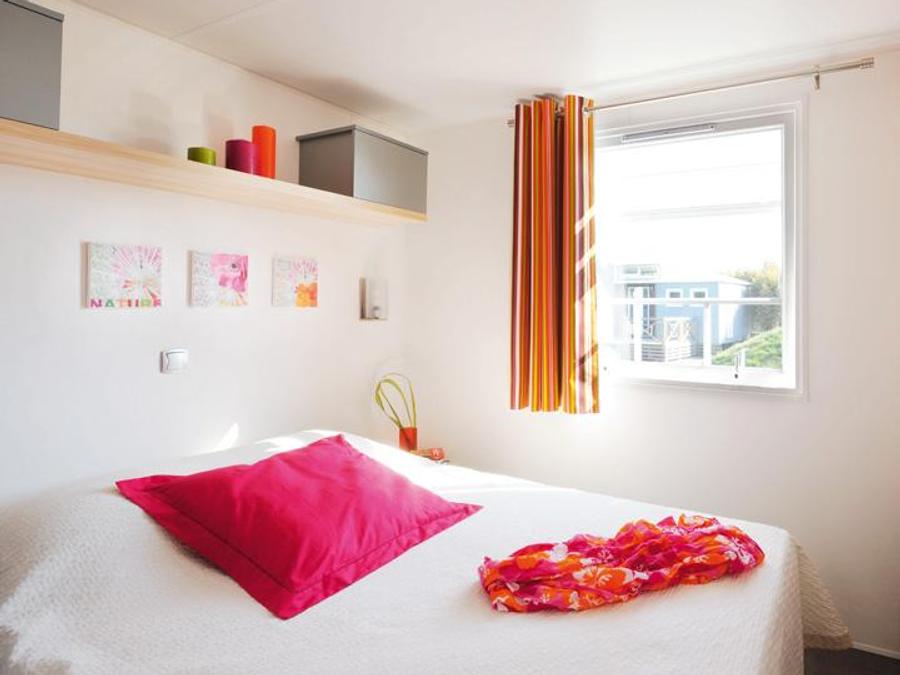 Mobilhome 4 personnes - Confort 28m² (2 chambres) + Terrasse + TV 3