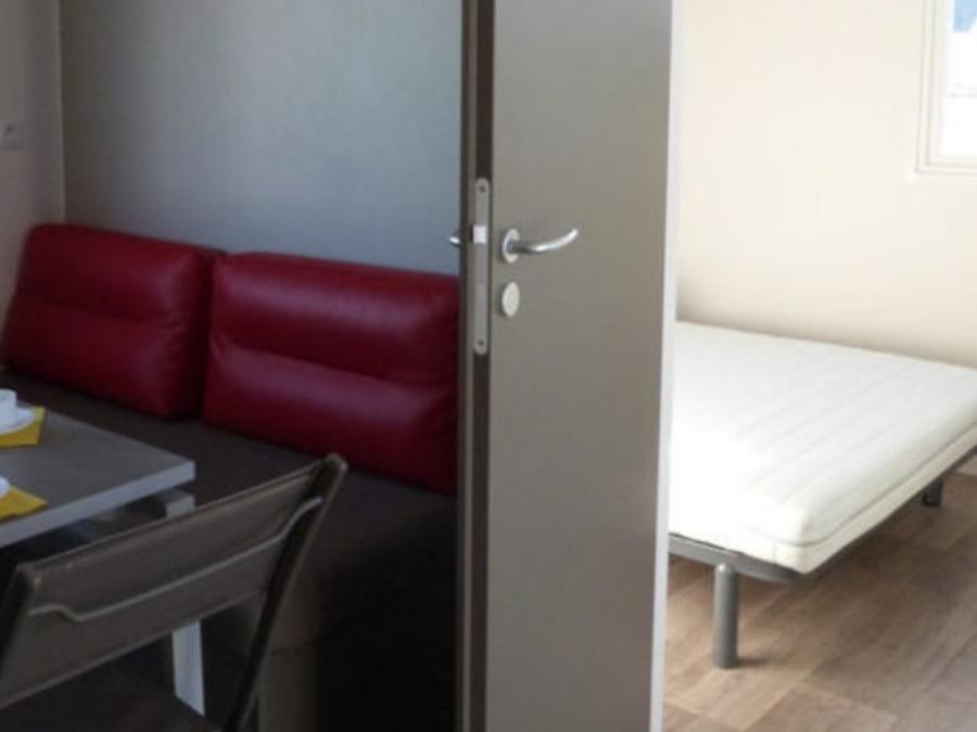 Mobilhome 6 personnes - confort 3 chambres 6 Pers avec terrasse 2