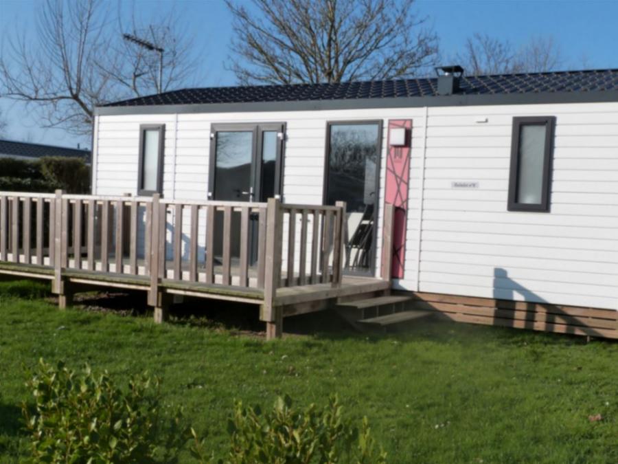 Mobilhome 4 personnes - Confort 2 chambres avec terrasse 0