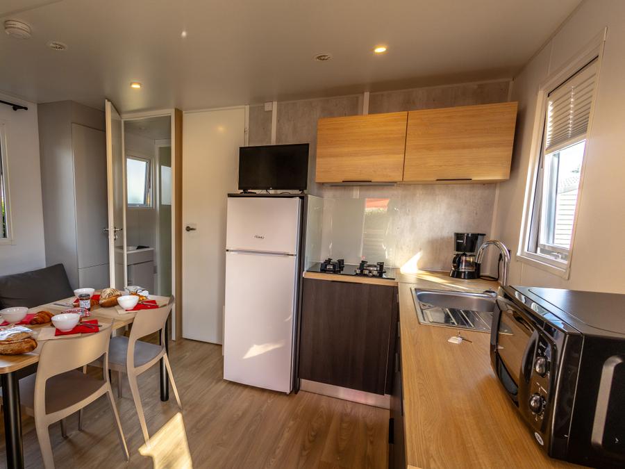 Mobilhome 4 personnes - Confort 2 chambres avec terrasse 12