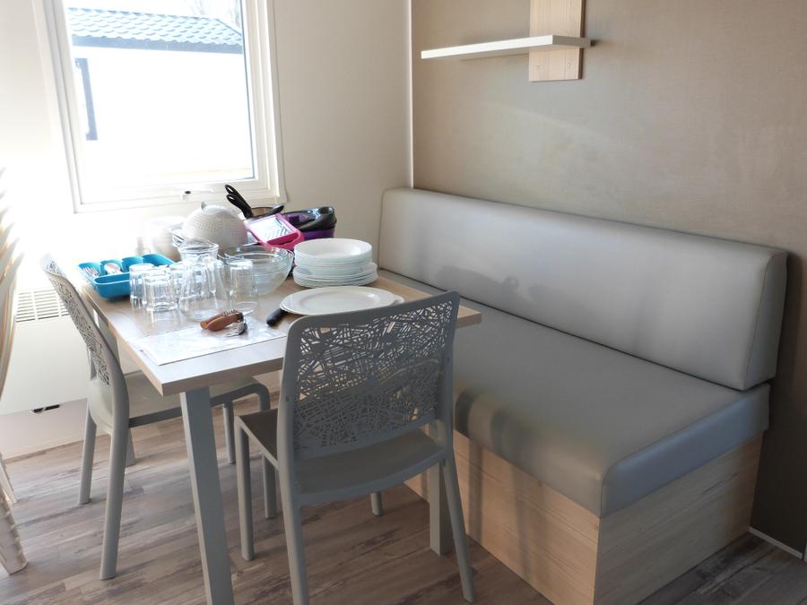 Mobilhome 4 personnes - Confort PMR 2 chambres avec terrasse 2
