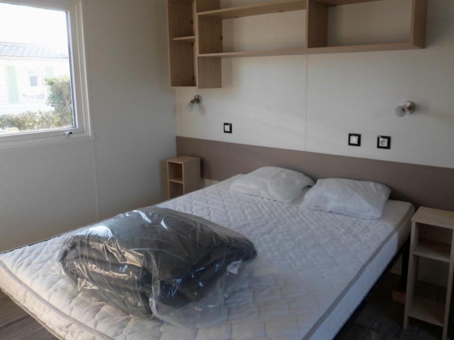 Mobilhome 4 personnes - Confort PMR 2 chambres avec terrasse 3