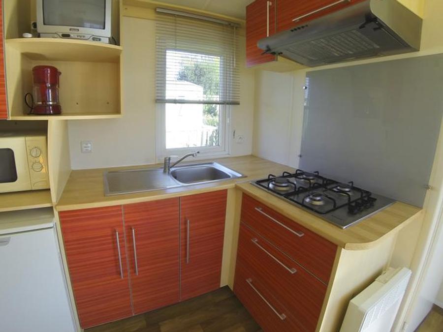 Mobilhome 4 personnes - Confort 27m² - 2 chambres - terrasse couverte - 11 nuits 1