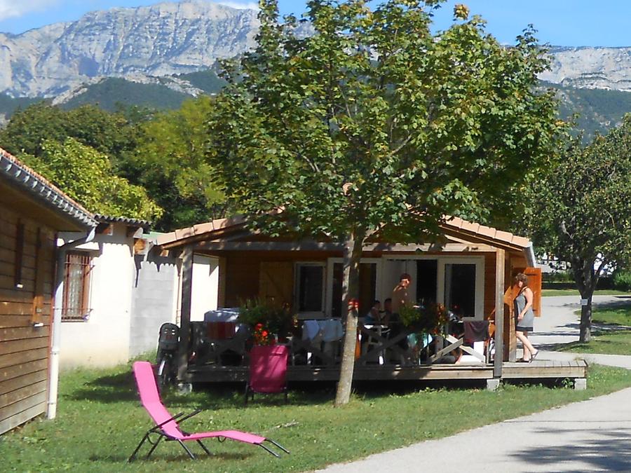 Chalet 4 personnes - CHALET DETENTE PMR max 4 personnes 0