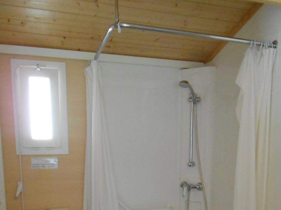 Chalet 4 personnes - CHALET DETENTE PMR max 4 personnes 2