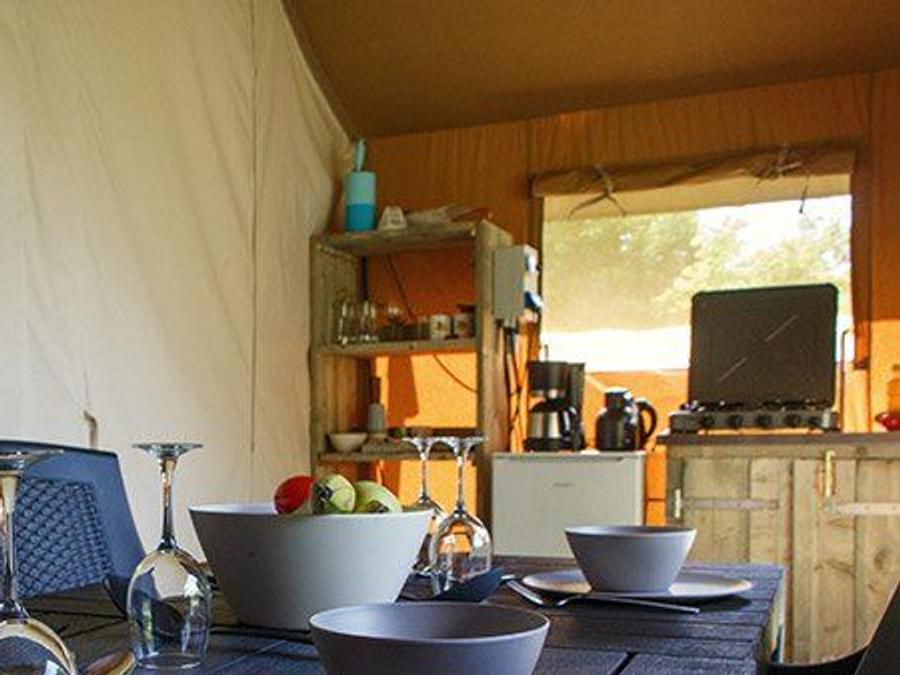 Tente en toile et en bois 6 personnes - Tente safari de luxe 3