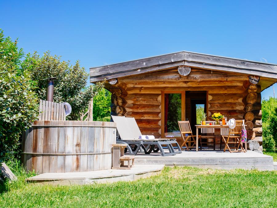 Hébergement 2 personnes - Cabane de Trappeur avec spa 0