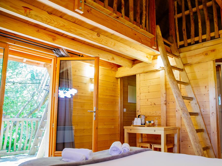 Hébergement 2 personnes - Cabane dans les arbres - Palombière 3
