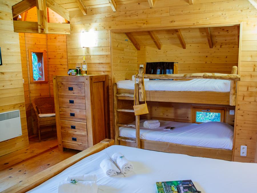 Hébergement 2 personnes - Château dans les arbres 3