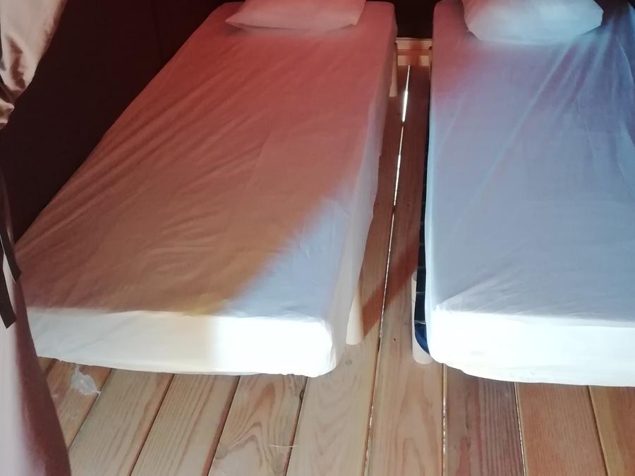 Tente en toile et en bois 4 personnes - TENTE VENDREDI 1