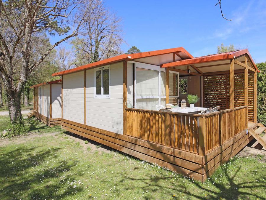 Chalet 5 personnes - Chalet Morea- 25m² - Vue Lac - terrasse couverte 12m² 8