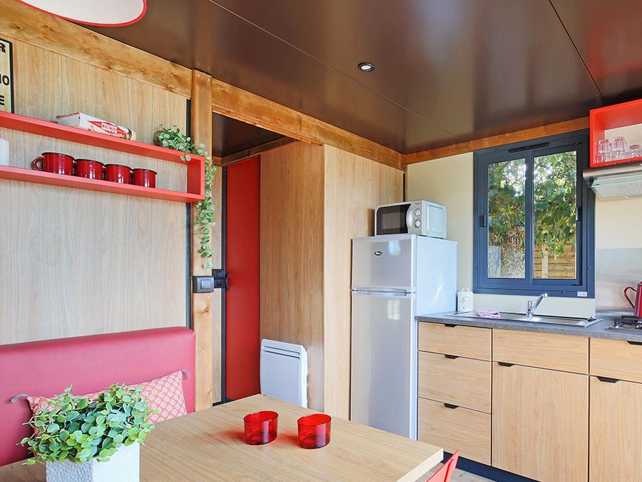 Hébergement 4 personnes - Roulotte - 22m² - hébergement insolite 3