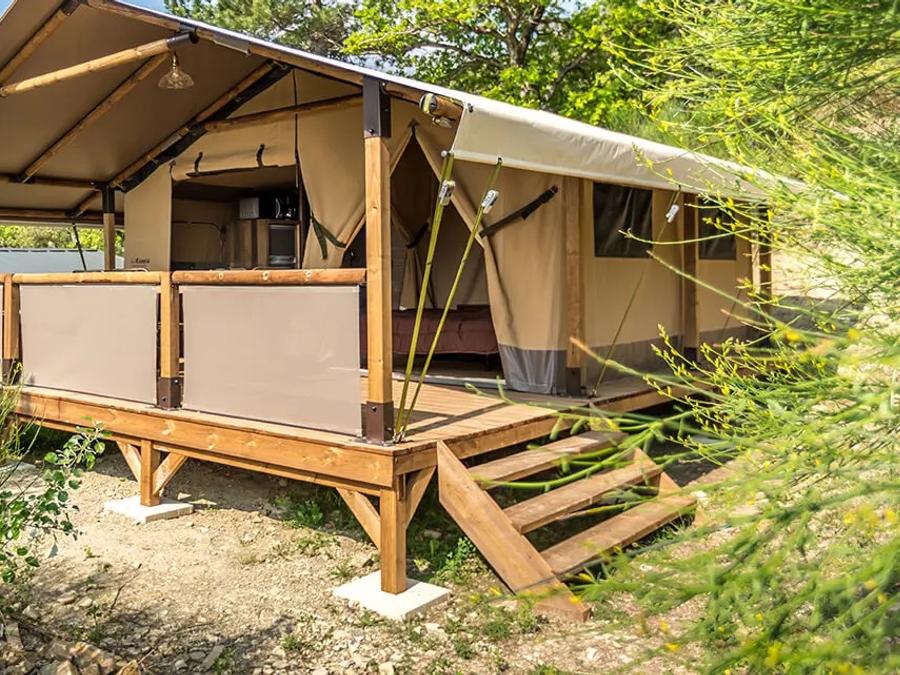 Lodge 5 personnes - Lodge Kenya - 34 m² - esprit bois & toile 1