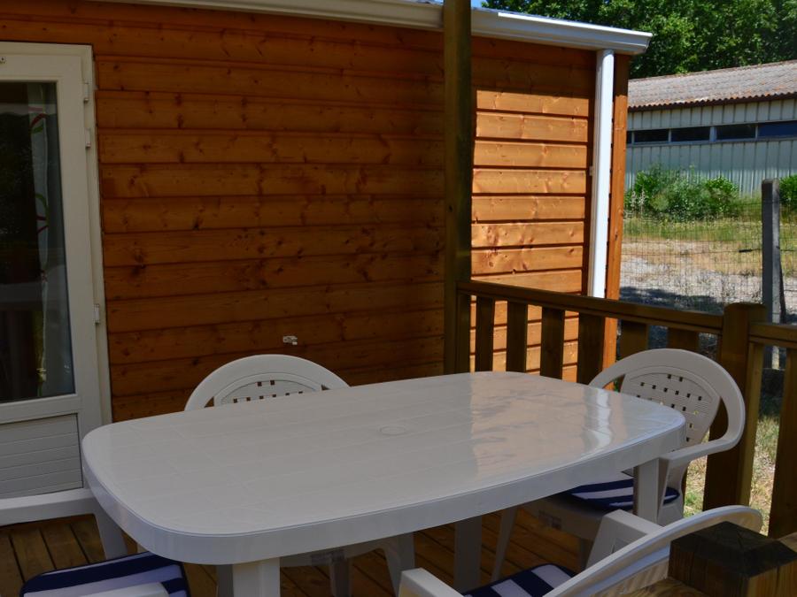 Mobilhome 4 personnes - Mobil home Confort 2 chambres 28m² + terrasse 9m² + climatisation + TV 4 pers 1