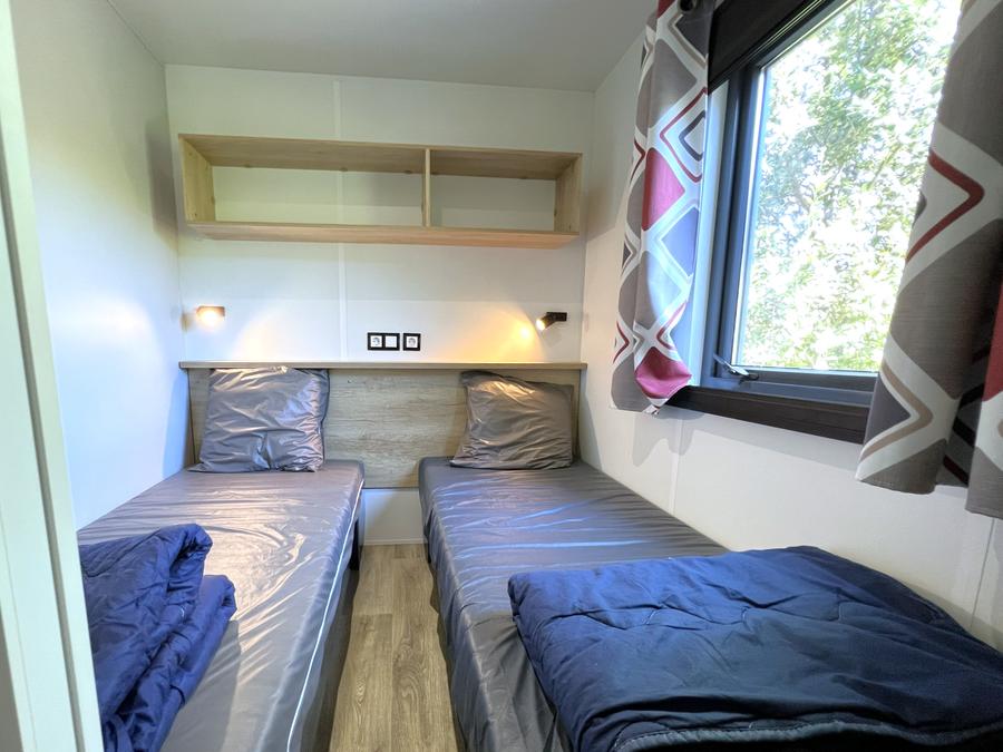 Mobilhome 6 personnes - Mobil-home Premium 32 m² 3 chambres + terrasse 21m² + TV + LV + clim + plancha 6 pers 22