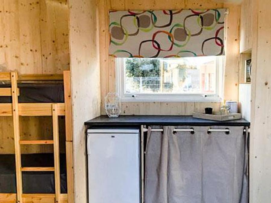 Tente en toile et en bois 5 personnes - Cahute des randonneurs 18m² - 2 chambres - sans sanitaire 5 pers 2
