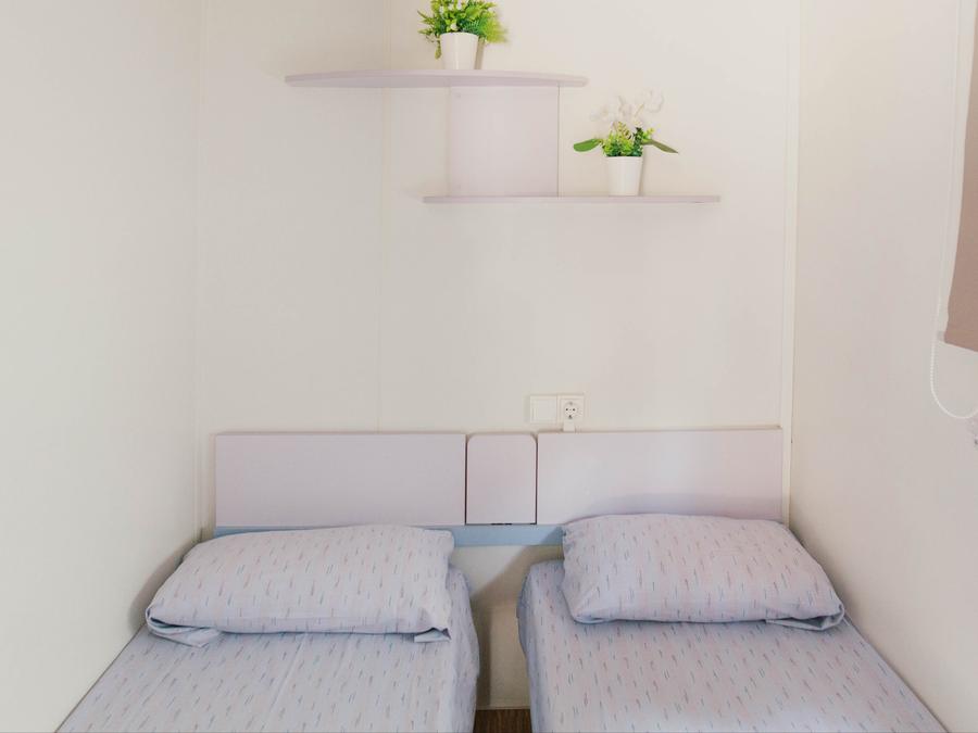 Mobilhome 4 personnes - BASIC AC 7