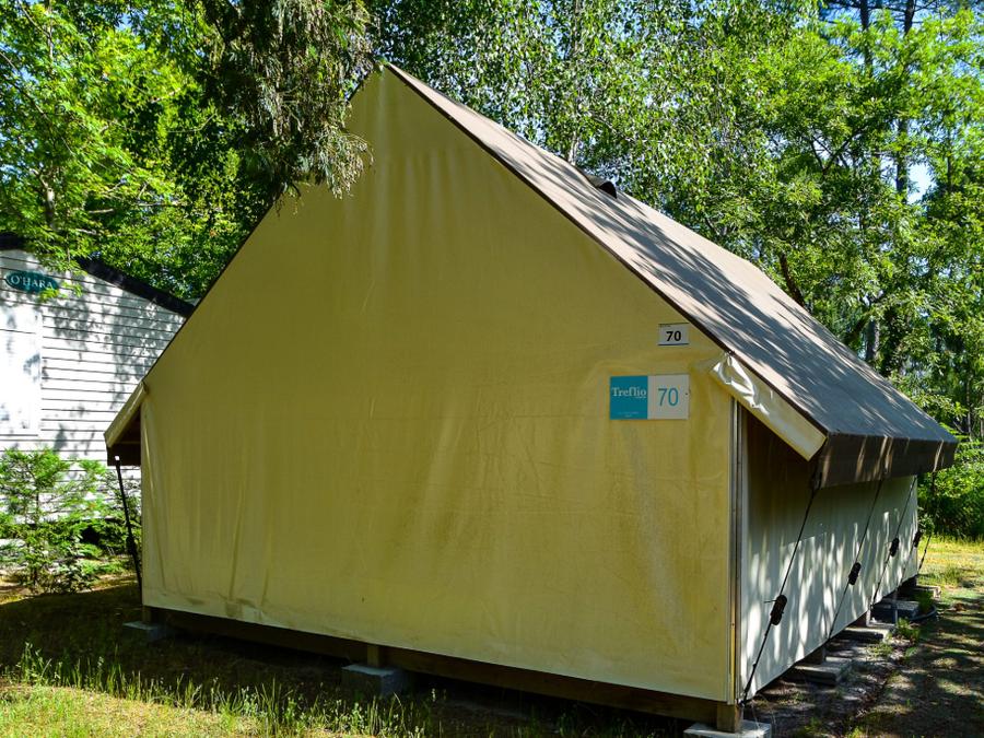 Tente en toile et en bois 4 personnes - Lodge 2 trèfles 2 chambres, 1 salle d'eau 0