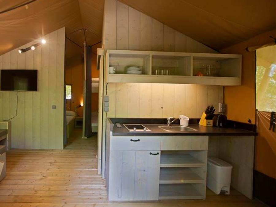 Tente en toile et en bois 5 personnes - Glamping Haritza 1