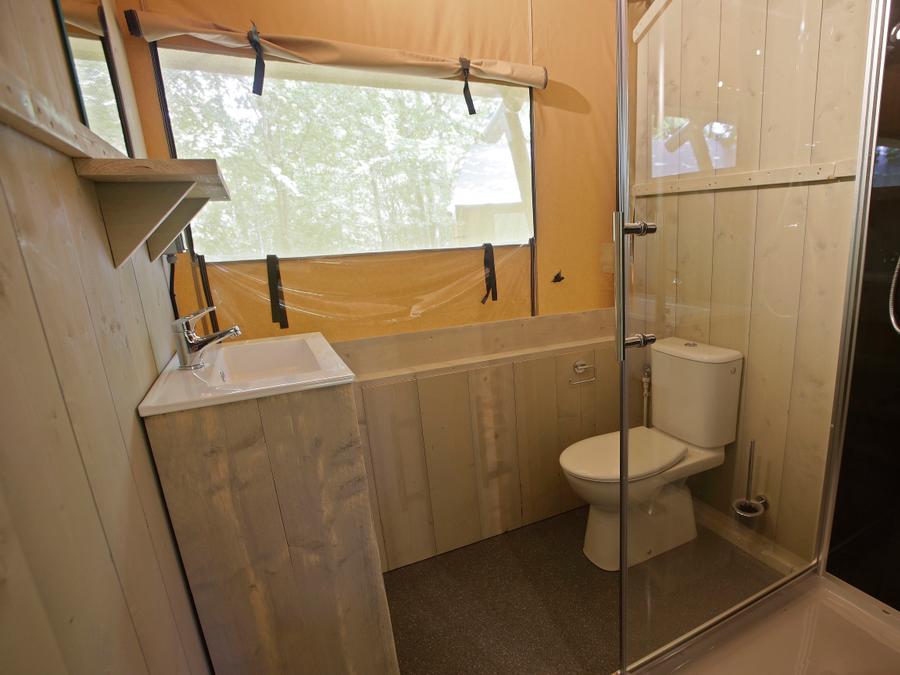 Tente en toile et en bois 5 personnes - Glamping Haritza 3