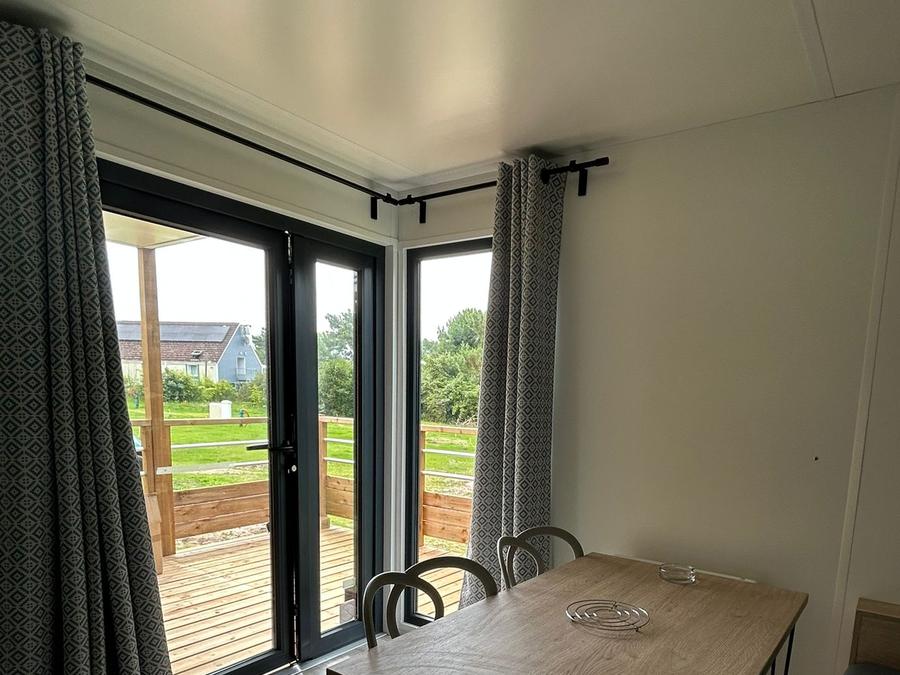 Mobilhome 4 personnes - Cabane confort + 2 chambres 1