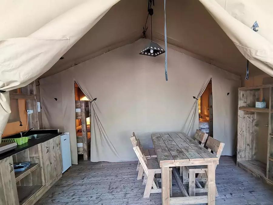 Tente en toile et en bois 4 personnes - Safari Standard 25m²(sans sanitaires) 1