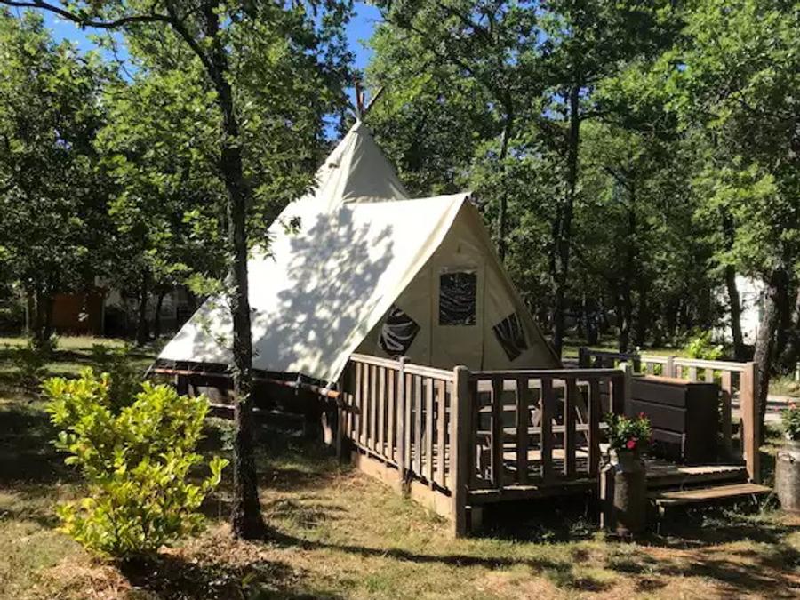 Tente 4 personnes - Tipi Standard 12m² - 2 chambres (sans sanitaires) + Terrasse 0