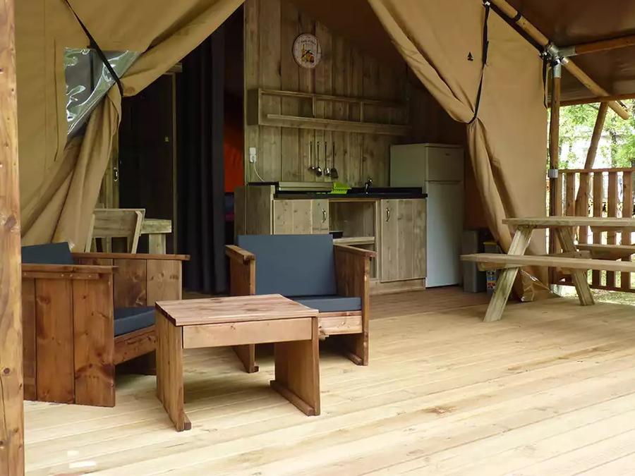 Tente en toile et en bois 4 personnes - Safari Confort 27m² - 2 chambres + terrasse couverte 2