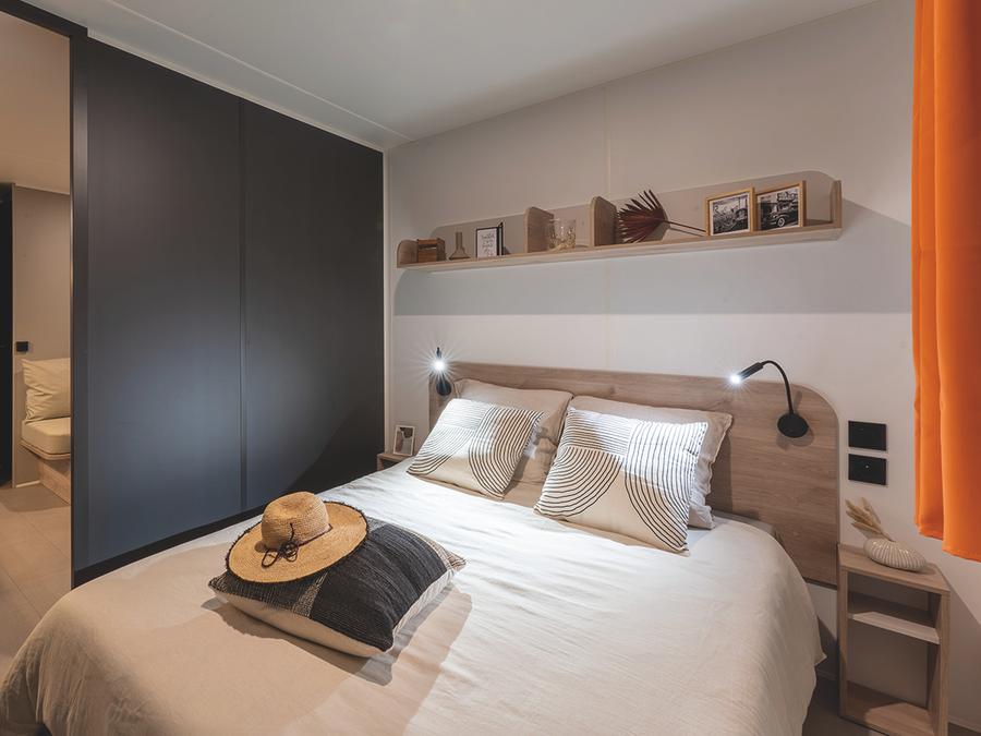 Mobilhome 4 personnes - Premium 29m² - 2 chambres + terrasse semi-couverte + TV + LV + clim + draps inclus 8