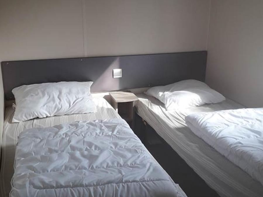 Mobilhome 4 personnes - Mobil-home 2 chambres - terrasse intégrée 6