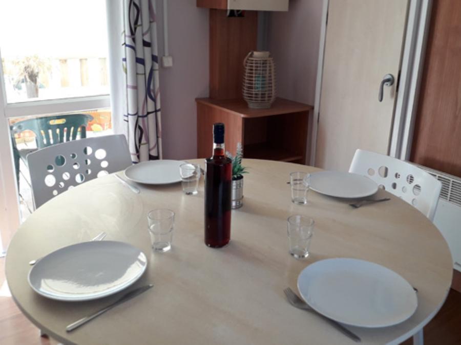 Mobilhome 4 personnes - 2 chambres 3