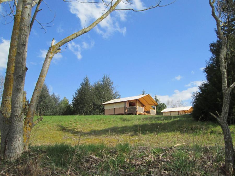 Tente en toile et en bois 5 personnes - Tente Safari Lodge vue lac 5 pers 1